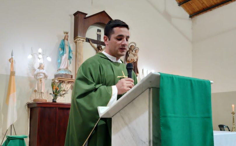 Padre Javier Perelló en la Iglesia San José