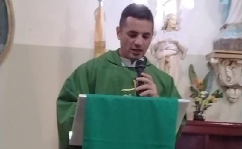 Padre Javier Perello
