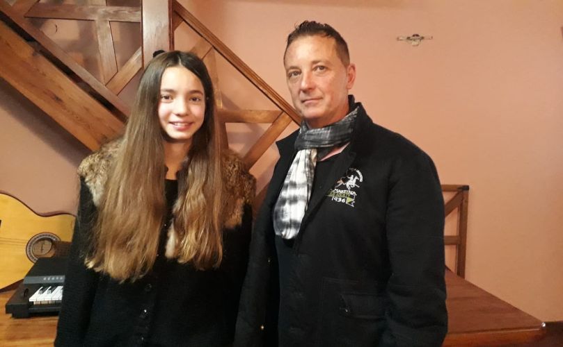 Tiziana Delbono junto a su padre