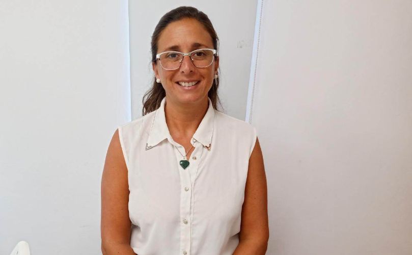 Eliana Girotti en la oficina de Desarrollo Social