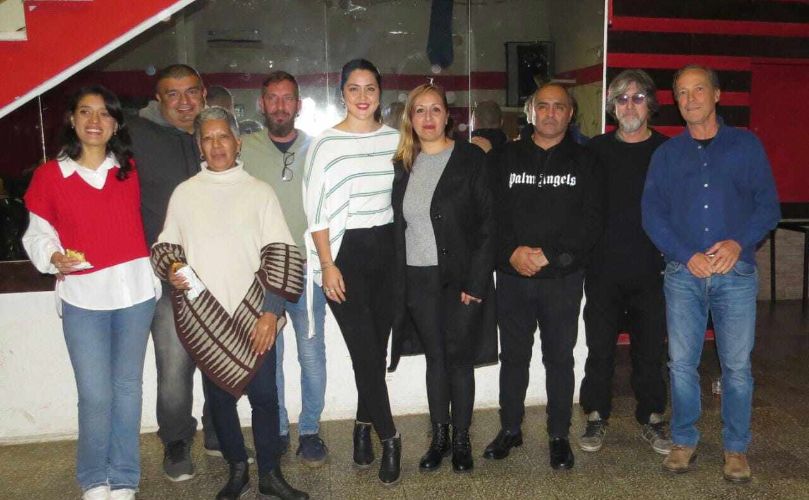 El equipo junto a Rubén Giustiniani