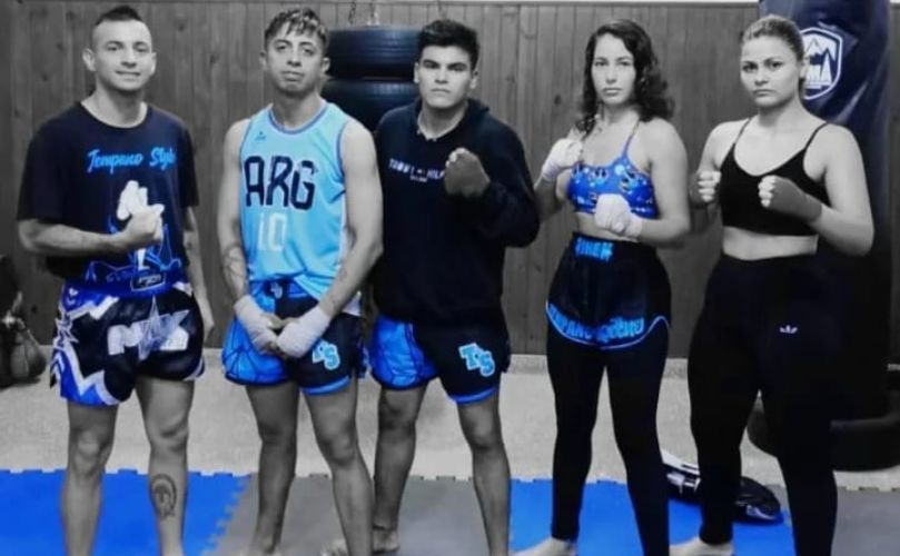 El equipo de Kick Boxing del CLub Atlético LIbertad