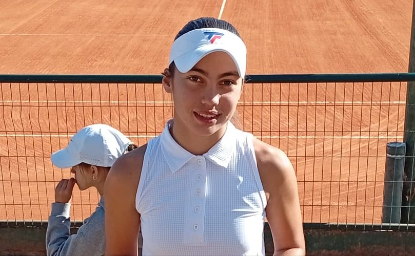 Luana Cáceres, tenista