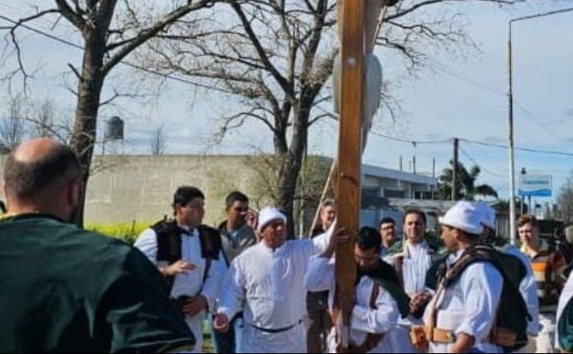 Grupo de Porta Cruces