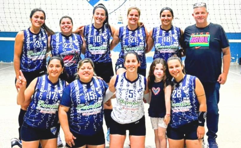 Equipo de Maxivoley femenino