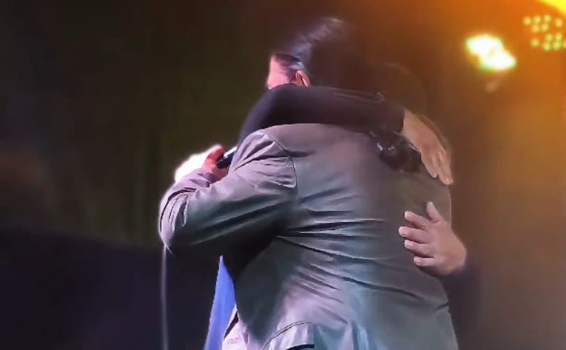 El emotivo abrazo que selló un sueño