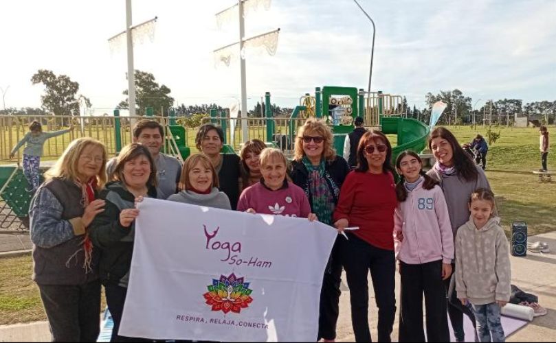 La gran familia del Yoga en General Lagos