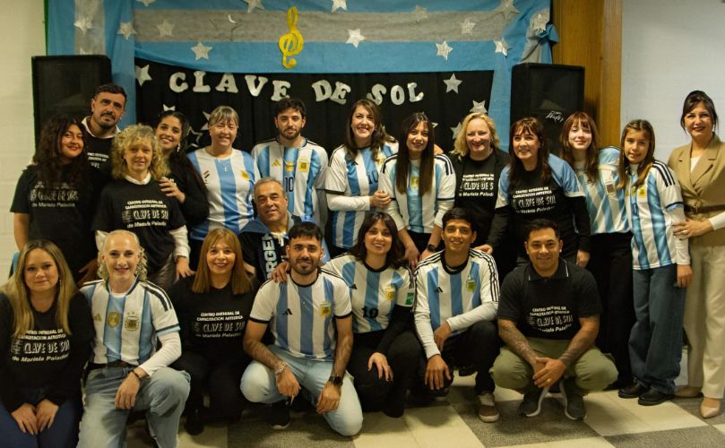 El equipo de la academia 'Clave de Sol'