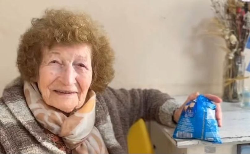 Sonriente: bisabuela, influencer y con 95 años
