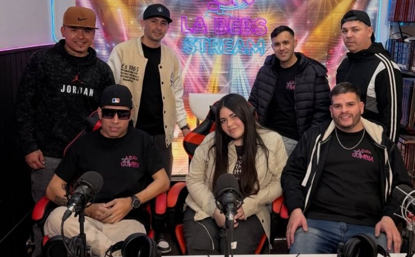 Integrantes de 'A Pura Cumbia'