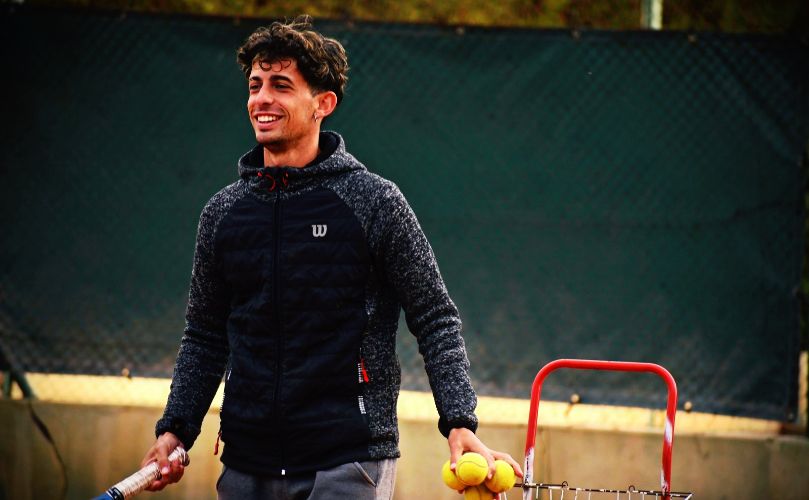 Agustín Persichini, profe de Tenis regional 