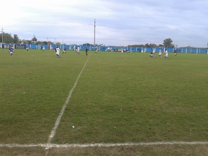 El Rombo no hizo pie en Villa Constitución