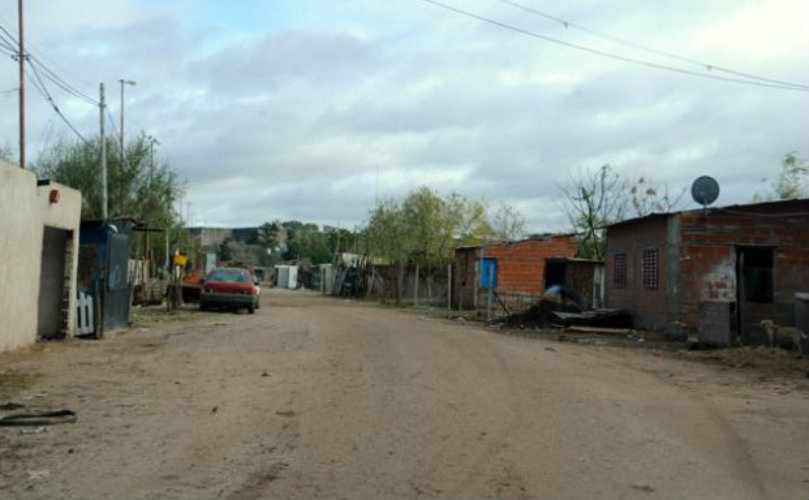 El homicidio ocurrió esta mañana en barrio La Ribera, de Villa Gobernador Gálvez. 