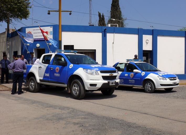 Participaron del acto de entrega autoridades locales y provinciales 