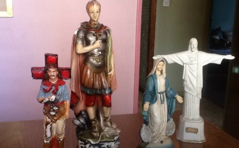 Un hombre mató a sus padres con imagenes religiosas. (Foto ilustrativa). 