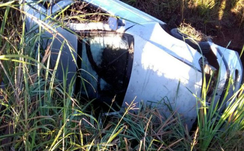El vehiculo quedó en el zanjon de la Autopista Rosario-Buenos Aires., Kilometros 284