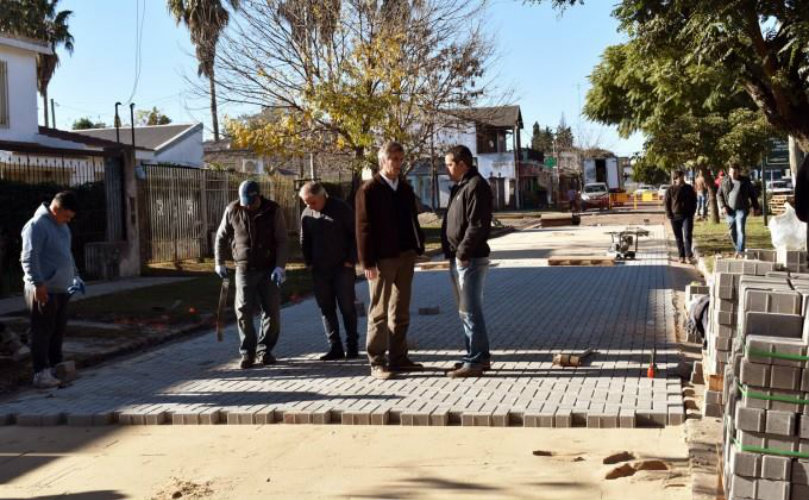 Martin Gherardi  supervisa las obras 