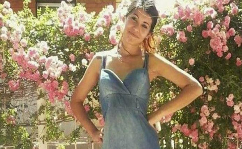 La mujer asesinada vivía en Rincón del Sauce.