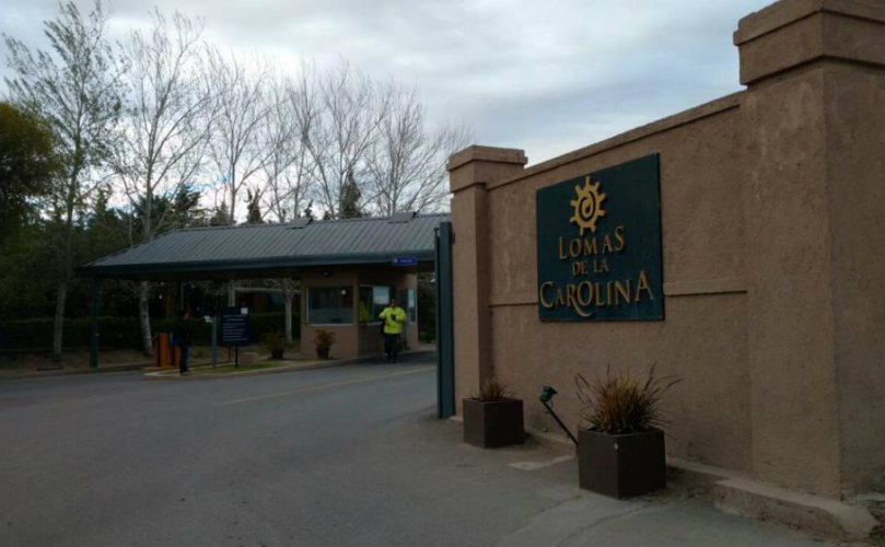 El hecho ocurrió en el country Lomas de la Carolina