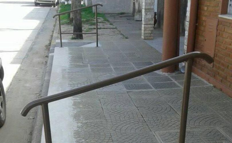 Rampa para personas con discapacidad