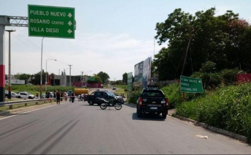 Ella sufrió una herida en el estómago y se encuentra internada 