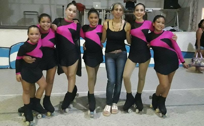 El grupo junto a la profesora 