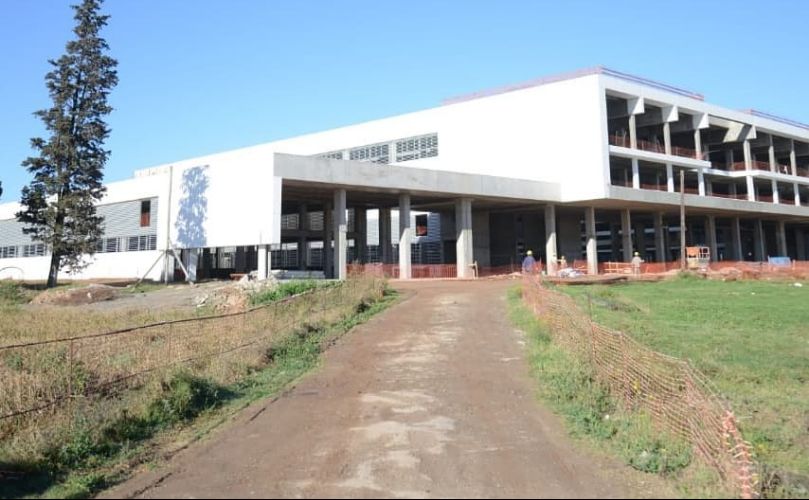  El Hospital Regional Sur forma parte del plan estratégico de salud provincial.