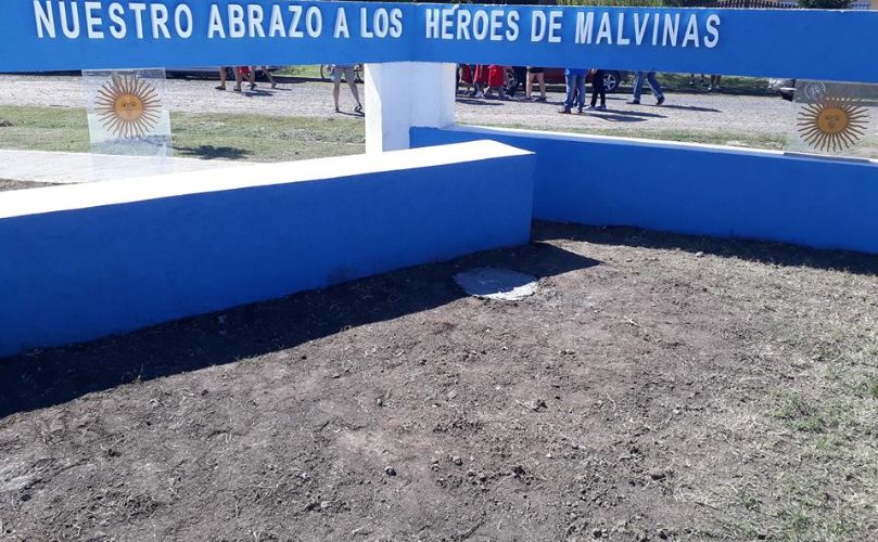 Quedo inaugurado el Monumento a Nuestros Heroes