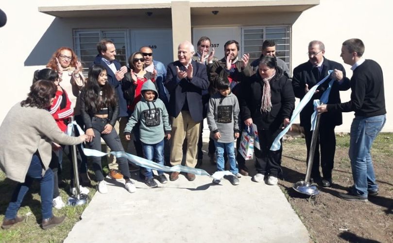 Gran postal de una monumental inauguración 