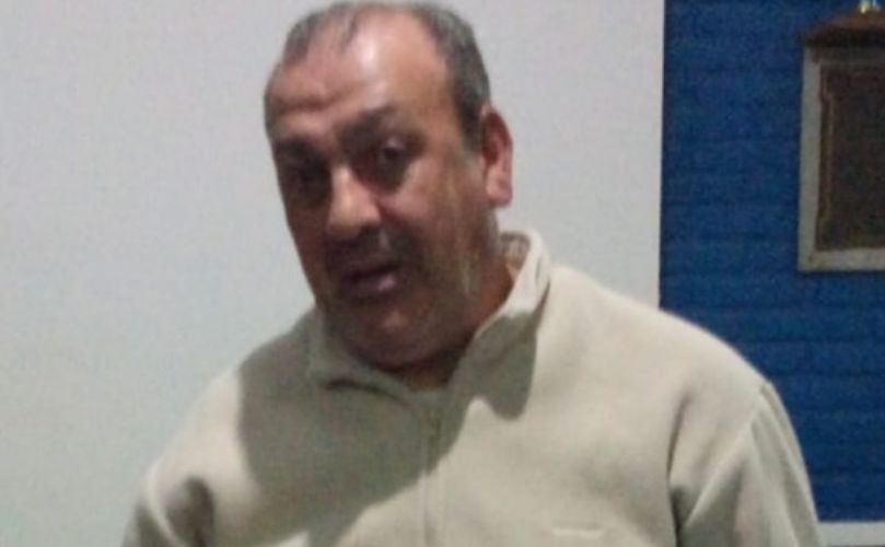 Juan Canelli recibió una placa por sus años de labor 