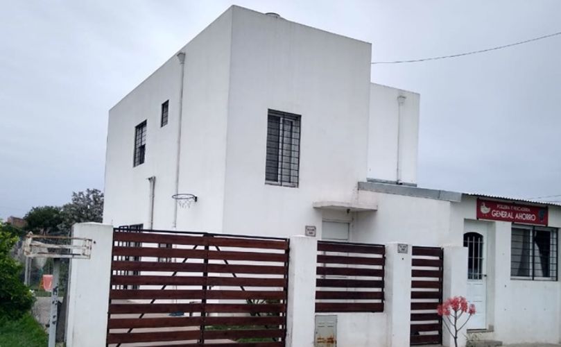 Los delincuentes intentaron ingresar a esta vivenda