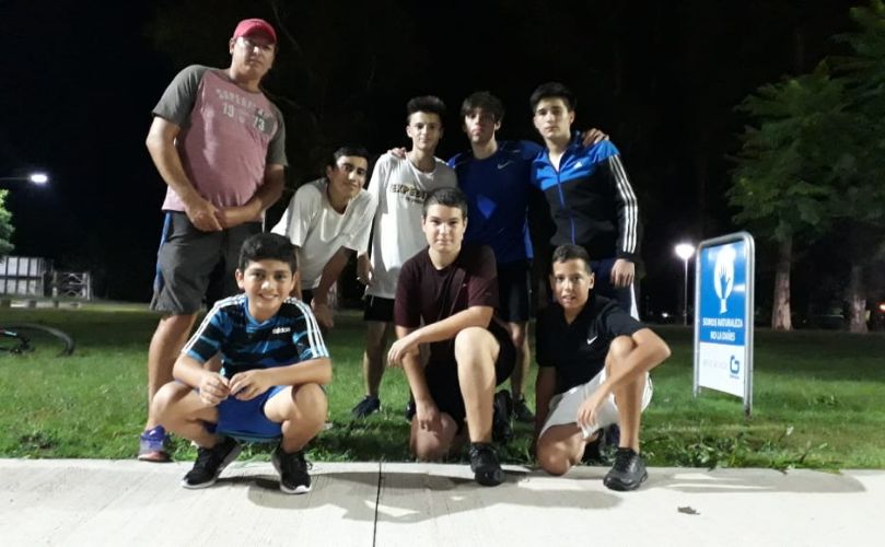 Fredy con su equipo, de primer nivel