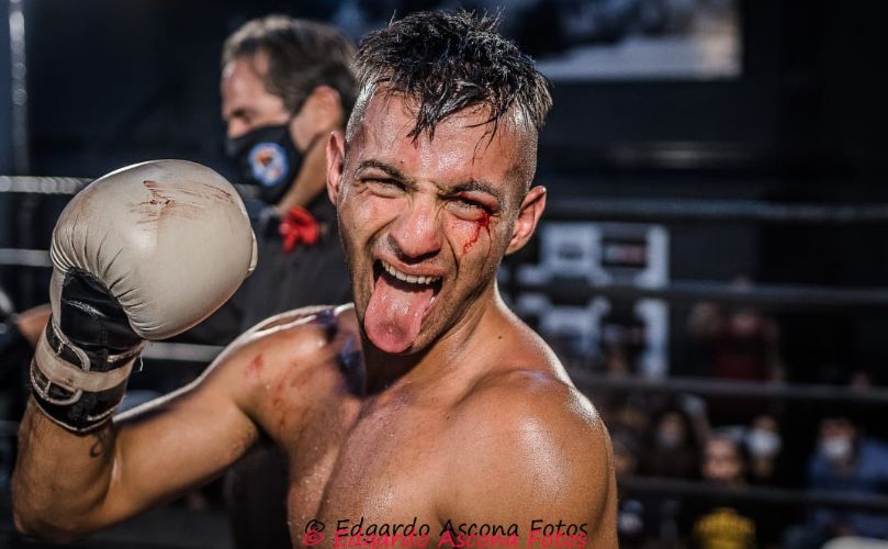 un campeón del combate y de la vida