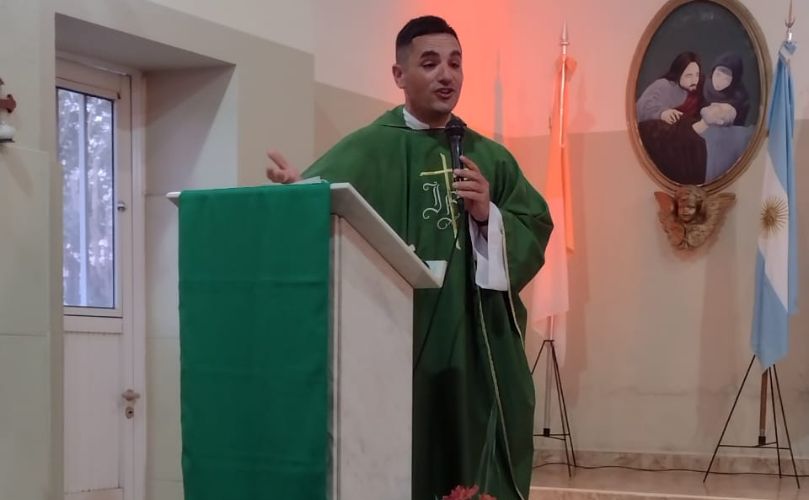 Padre Javier Perello